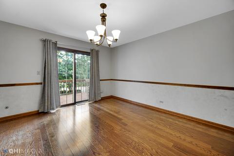505 Shagbark Dr, Elgin, IL 60123 photo 16