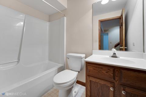505 Shagbark Dr, Elgin, IL 60123 photo 31