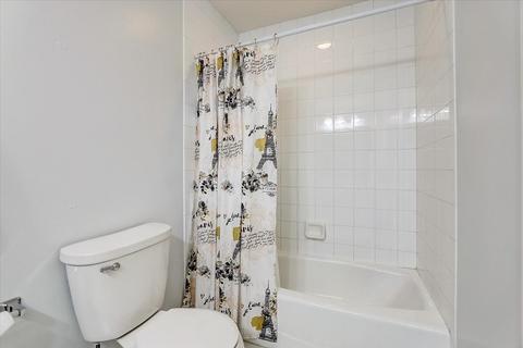 2980 Molitor Rd, Aurora, IL 60502 photo 22