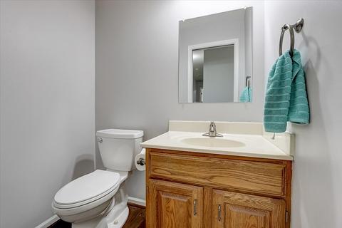 2980 Molitor Rd, Aurora, IL 60502 photo 14