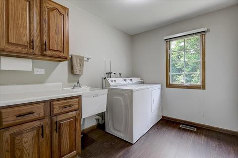 2980 Molitor Rd, Aurora, IL 60502 photo 13