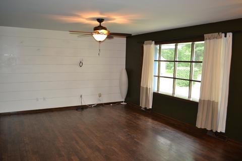 107 Eula St, Wilmington, IL 60481 photo 3