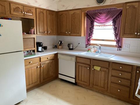 128 Inner Circle Dr, Des Plaines, IL 60016 photo 6