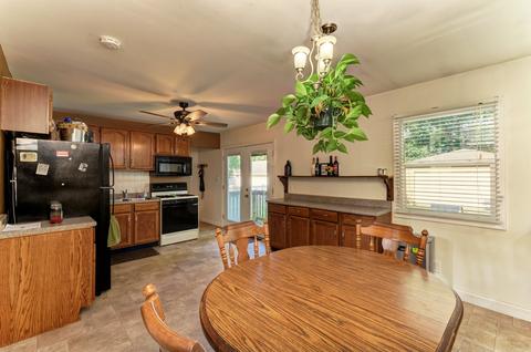 3725 School Dr, Morris, IL 60450 photo 13