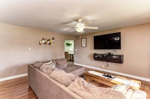 3725 School Dr, Morris, IL 60450 photo 4