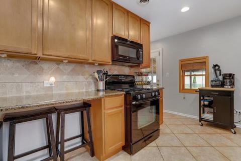 112 N Pine St, Mount Prospect, IL 60056 photo 11