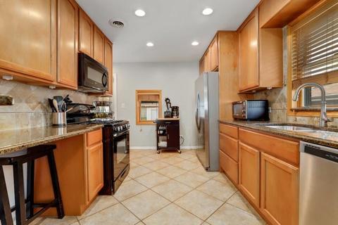 112 N Pine St, Mount Prospect, IL 60056 photo 9