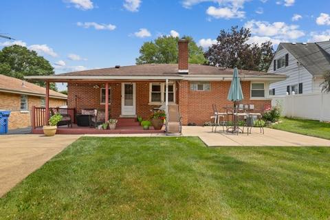 112 N Pine St, Mount Prospect, IL 60056 photo 30