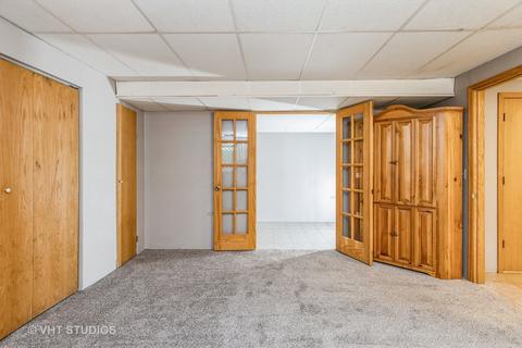 1505 Cobblestone Ct, Johnsburg, IL 60051 photo 22