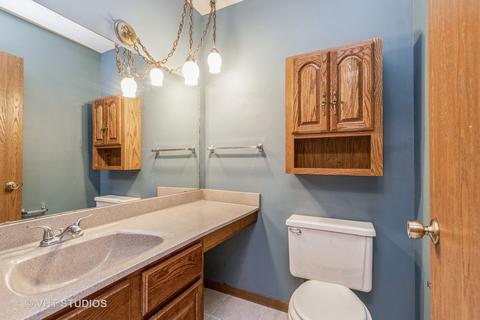 1505 Cobblestone Ct, Johnsburg, IL 60051 photo 7