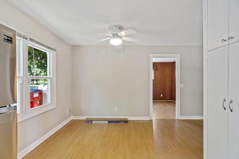 2011 Sangamon Dr, Champaign, IL 61821 photo 14