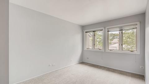 114 New Castle Ct, Rolling Meadows, IL 60008 photo 17