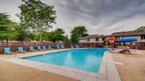 114 New Castle Ct, Rolling Meadows, IL 60008 photo 23