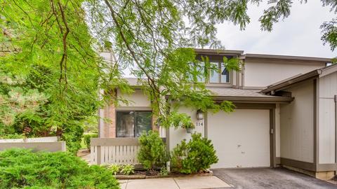 114 New Castle Ct, Rolling Meadows, IL 60008 photo 1