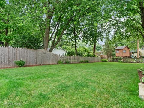 905 S Wheaton Ave, Wheaton, IL 60189 photo 22