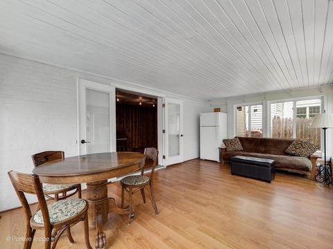905 S Wheaton Ave, Wheaton, IL 60189 photo 7