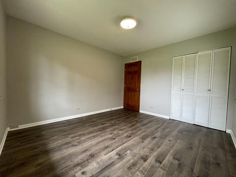 975 Valewood Rd, Bartlett, IL 60103 photo 12