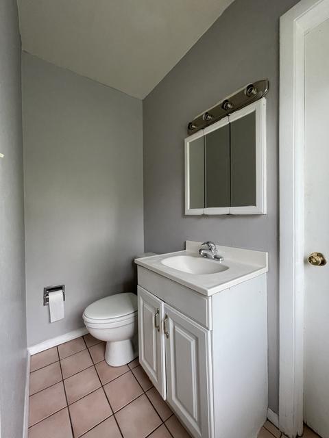 975 Valewood Rd, Bartlett, IL 60103 photo 13