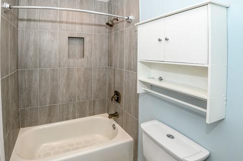705 Olive St, Hoffman Estates, IL 60169 photo 13