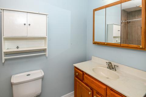 705 Olive St, Hoffman Estates, IL 60169 photo 12