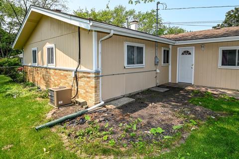705 Olive St, Hoffman Estates, IL 60169 photo 18