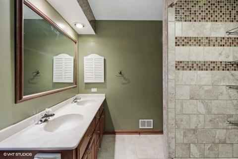 135 Graymoor Ln, Olympia Fields, IL 60461 photo 28