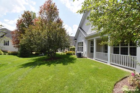1015 Pinehurst Ct, Elgin, IL 60124 photo 40