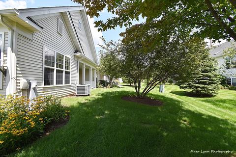 1015 Pinehurst Ct, Elgin, IL 60124 photo 37