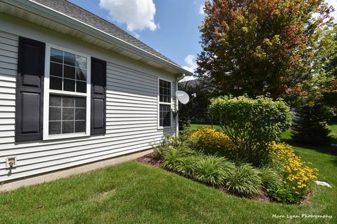 1015 Pinehurst Ct, Elgin, IL 60124 photo 36