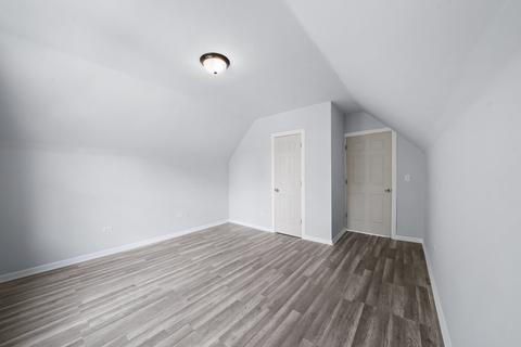 6830 S Bell Ave, Chicago, IL 60636 photo 17