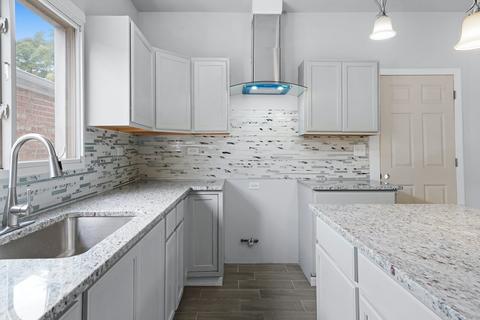 6830 S Bell Ave, Chicago, IL 60636 photo 22