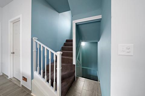 6830 S Bell Ave, Chicago, IL 60636 photo 18
