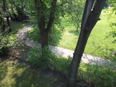 2525 E 97th Pl, Chicago, IL 60617 photo 2
