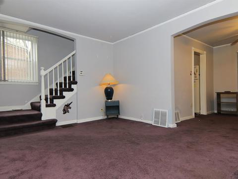 2525 E 97th Pl, Chicago, IL 60617 photo 5