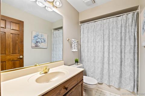 1653 Eagle Brook Dr, Geneva, IL 60134 photo 31