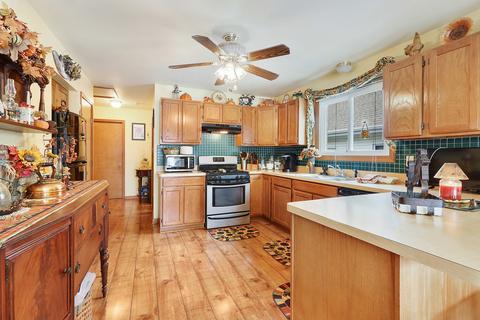 3433 Butler Ave, Steger, IL 60475 photo 4