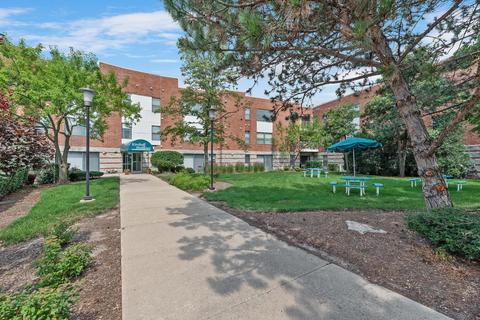 3265 Kirchoff Rd #215, Rolling Meadows, IL 60008 photo 1