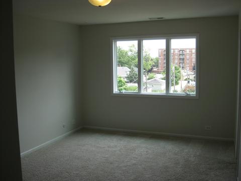 1302 E Washington St #A3, Des Plaines, IL 60016 photo 8