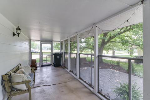 503 E Lincoln St, Normal, IL 61761 photo 6