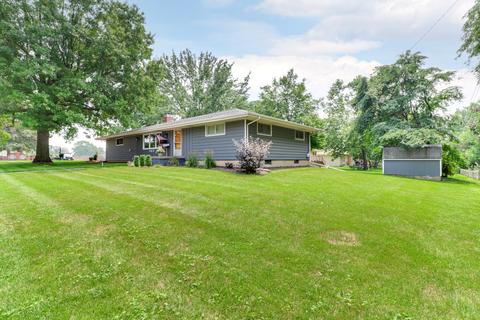 503 E Lincoln St, Normal, IL 61761 photo 2