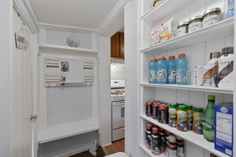 338 Willow Rd, Lakemoor, IL 60051 photo 13