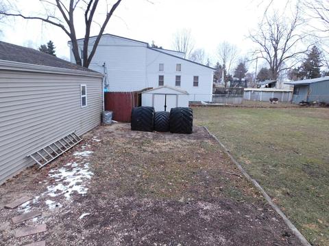 504 E Macomb St, Belvidere, IL 61008 photo 20