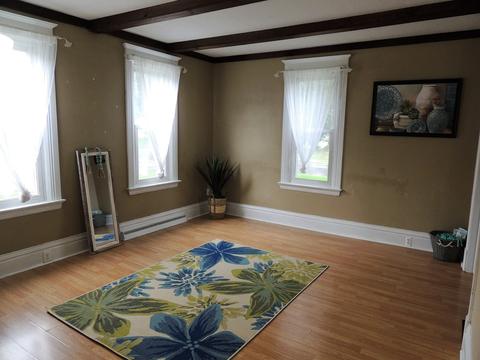 504 E Macomb St, Belvidere, IL 61008 photo 7