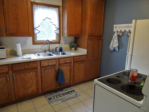 504 E Macomb St, Belvidere, IL 61008 photo 5