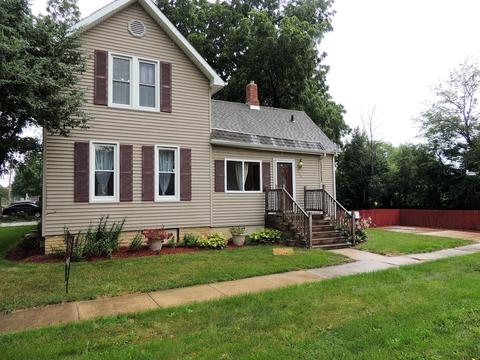 504 E Macomb St, Belvidere, IL 61008 photo 1