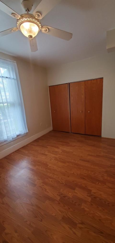544 Raymond St, Elgin, IL 60120 photo 9