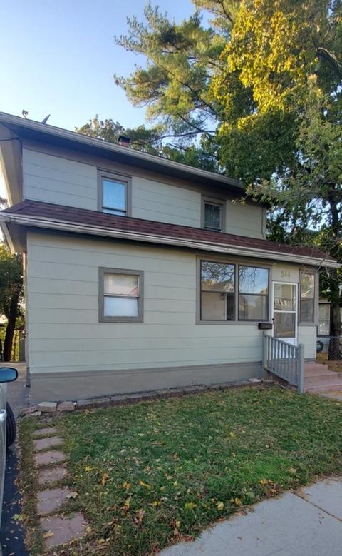 544 Raymond St, Elgin, IL 60120 photo 1