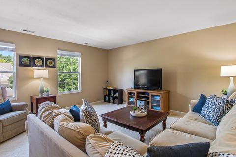 1445 Millbrook Dr, Algonquin, IL 60102 photo 8