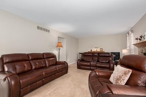 2914 Ruth Fitzgerald Dr, Plainfield, IL 60586 photo 6