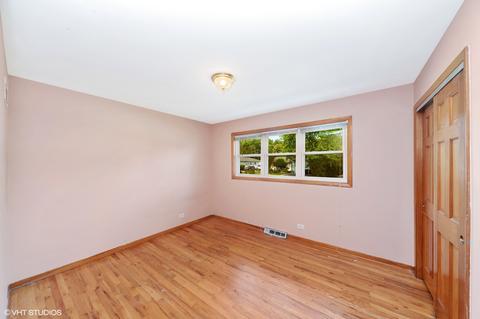 2507 Macarthur Dr, Mchenry, IL 60050 photo 7
